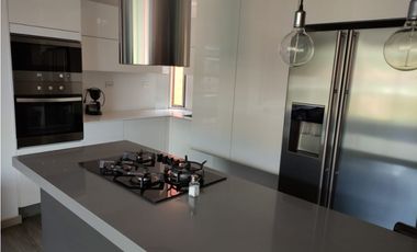 Alquiler de Apartamento Amoblado en Envigado