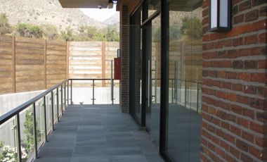 ARRIENDO Local Comercial 117,49 m2, Strip Center, La Dehesa