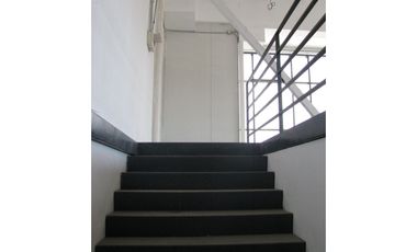 ARRIENDO Local Comercial 328 m2 en Valle Grande, Lampa