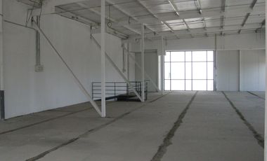 ARRIENDO Local Comercial 328 m2 en Valle Grande, Lampa