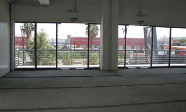 ARRIENDO Local Comercial 328 m2 en Valle Grande, Lampa