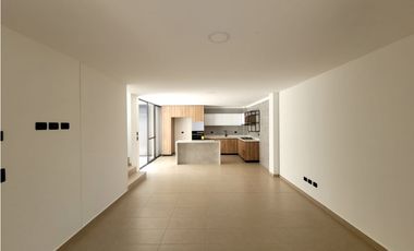 Casa en conjunto para la Venta en Cerritos,Pereira!!