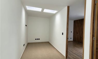 Casa en conjunto para la Venta en Cerritos,Pereira!!