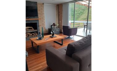 Casa en Arriendo Loma del Escobero Envigado