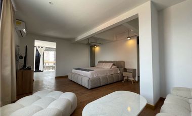 Penthouse dúplex con terraza, jacuzzi y la vista mas linda a Medellín