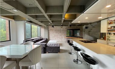 Penthouse dúplex con terraza, jacuzzi y la vista mas linda a Medellín