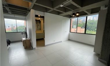 Penthouse dúplex con terraza, jacuzzi y la vista mas linda a Medellín