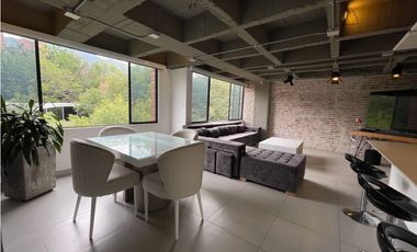 Penthouse dúplex con terraza, jacuzzi y la vista mas linda a Medellín