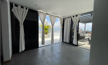 Penthouse dúplex con terraza, jacuzzi y la vista mas linda a Medellín