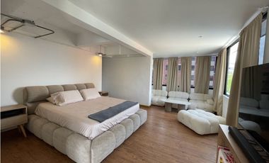 Penthouse dúplex con terraza, jacuzzi y la vista mas linda a Medellín