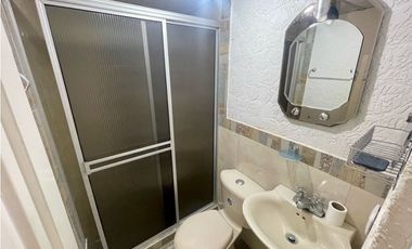 Casa bifamiliar de tres pisos en venta Barrio El Bosque Palmira Valle