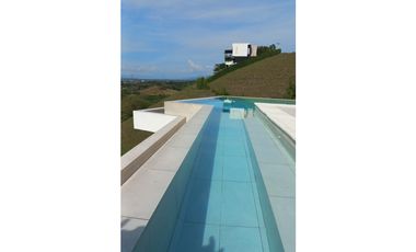 SE VENDE LOTE EN CARTAGO