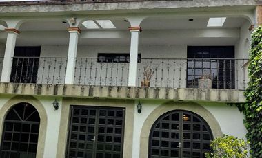 Casa en venta en Lomas de Tecamachalco!!!