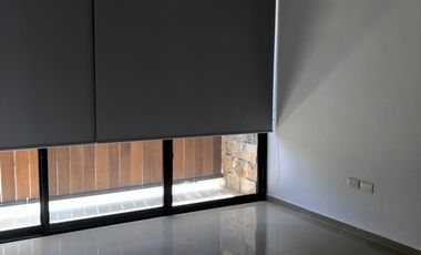 VENTA DE TOWN HOUSE AMUEBLADO EN MONTES DE AME , MÉRIDA
