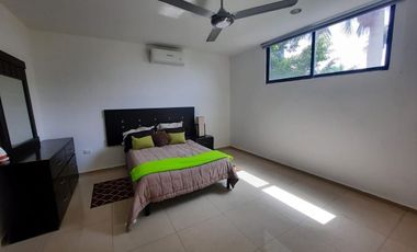 VENTA DE TOWN HOUSE AMUEBLADO EN MONTES DE AME , MÉRIDA