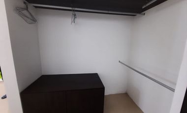 VENTA DE TOWN HOUSE AMUEBLADO EN MONTES DE AME , MÉRIDA
