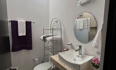 VENTA DE TOWN HOUSE AMUEBLADO EN MONTES DE AME , MÉRIDA