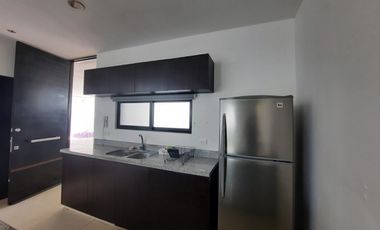 VENTA DE TOWN HOUSE AMUEBLADO EN MONTES DE AME , MÉRIDA