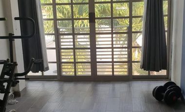 Casa de 2 niveles en venta ubicada en  calle 10 de Julio, Col. San Silverio, Coatzacoalcos, Veracruz.