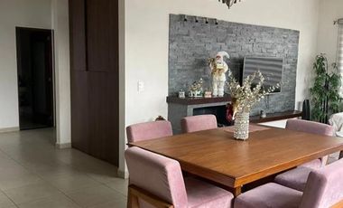 RENTA DE CASA DE UNA SOLA PLANTA DENTRO DE RESIDENCIAL EN METEPEC