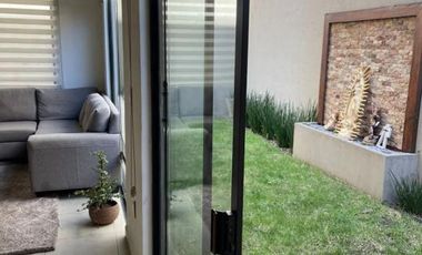 RENTA DE CASA DE UNA SOLA PLANTA DENTRO DE RESIDENCIAL EN METEPEC