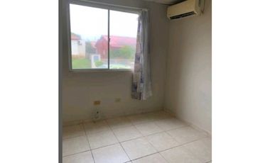 ALQUILO CASA EN LA ARBOLA LOS ALMENDROS