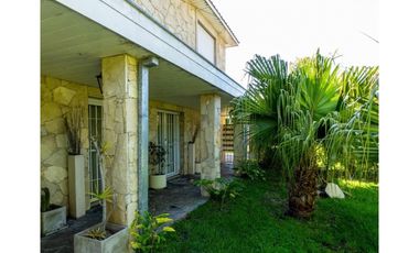 CASA 5 AMB CON PISCINA CLIMATIZADA ALFAR