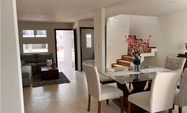 CASA EN VENTA AL SUR DE PACHUCA HGO