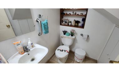 Casa en Venta 4D + 3B / Ciudad de Los Valles