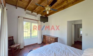 CASA 4 AMBIENTES VENTA CAÑUELAS 10400m2 c/PILETA