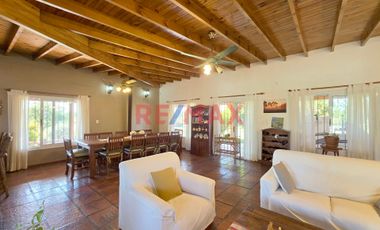CASA 4 AMBIENTES VENTA CAÑUELAS 10400m2 c/PILETA