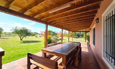 CASA 4 AMBIENTES VENTA CAÑUELAS 10400m2 c/PILETA