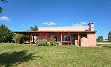 CASA 4 AMBIENTES VENTA CAÑUELAS 10400m2 c/PILETA