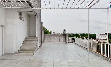 VENTA 2 AMB CASTELAR NORTE C/COCHERA