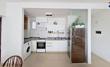 VENTA 2 AMB CASTELAR NORTE C/COCHERA