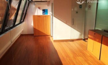 Oficina en Arriendo en Nueva Lyon  Providencia