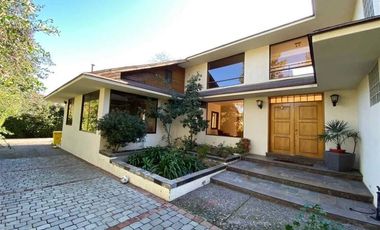 Casa en Venta en Lo Barnechea