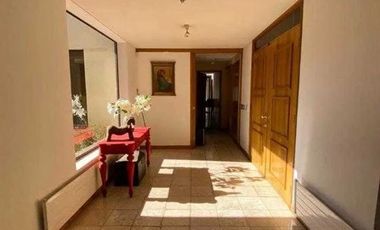 Casa en Venta en Lo Barnechea