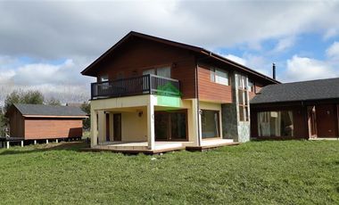 Casa en Arriendo en Pichihuape