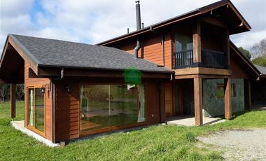 Casa en Arriendo en Pichihuape