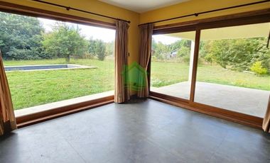 Casa en Arriendo en Pichihuape