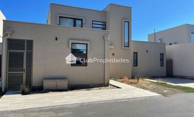 Casa en Venta en Camino Antuco 1400 - 1900, comuna de Los Angeles, Región del Bio Bio