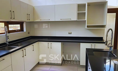 Casa en Arriendo en Km 41, auopista, hacienda Chacabuco.