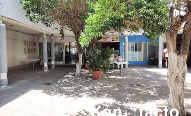 LOCALES COMERCIALES EN VENTA AV. CONSTITUYENTES, QUERÉTARO DE FAST FOOD EN PLAZA DE LAS AMÉRICAS