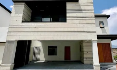 Casa en venta en La Escondida, Saltillo, Coahuila de Zaragoza