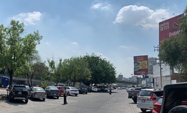 #Renta Local Comercial en Esquina, Satélite, Naucalpan