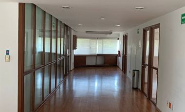 #Renta Local Comercial en Esquina, Satélite, Naucalpan