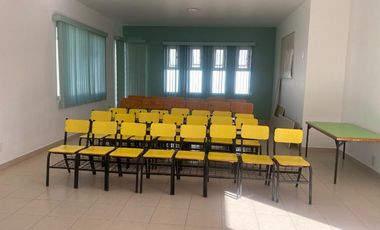 En renta propiedad ideal para Kinder, consultorio, oficinas, núcleo médico en Tlajomulco