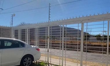 En renta propiedad ideal para Kinder, consultorio, oficinas, núcleo médico en Tlajomulco