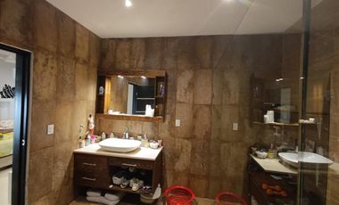 CASA EN RENTA SEMI AMUEBLADA EN REAL DEL NOGALAER
